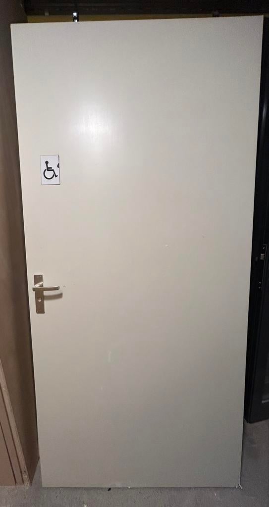 Deur invalide toilet 2.10H 99B 4cm dik, Ophalen, Zo goed als nieuw, Binnendeur
