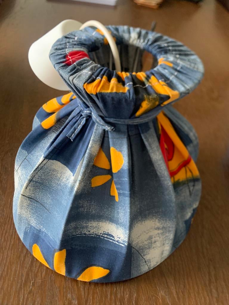 Hobby lamp met gordijnen en tafelkleed, Ophalen of Verzenden, Zo goed als nieuw