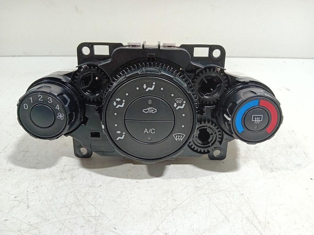 Bedieningspaneel kachel Ford Fiesta, Auto-onderdelen, Dashboard en Schakelaars, Ford, Gebruikt, Herkomst onderdeel bekend, 12 maanden garantie