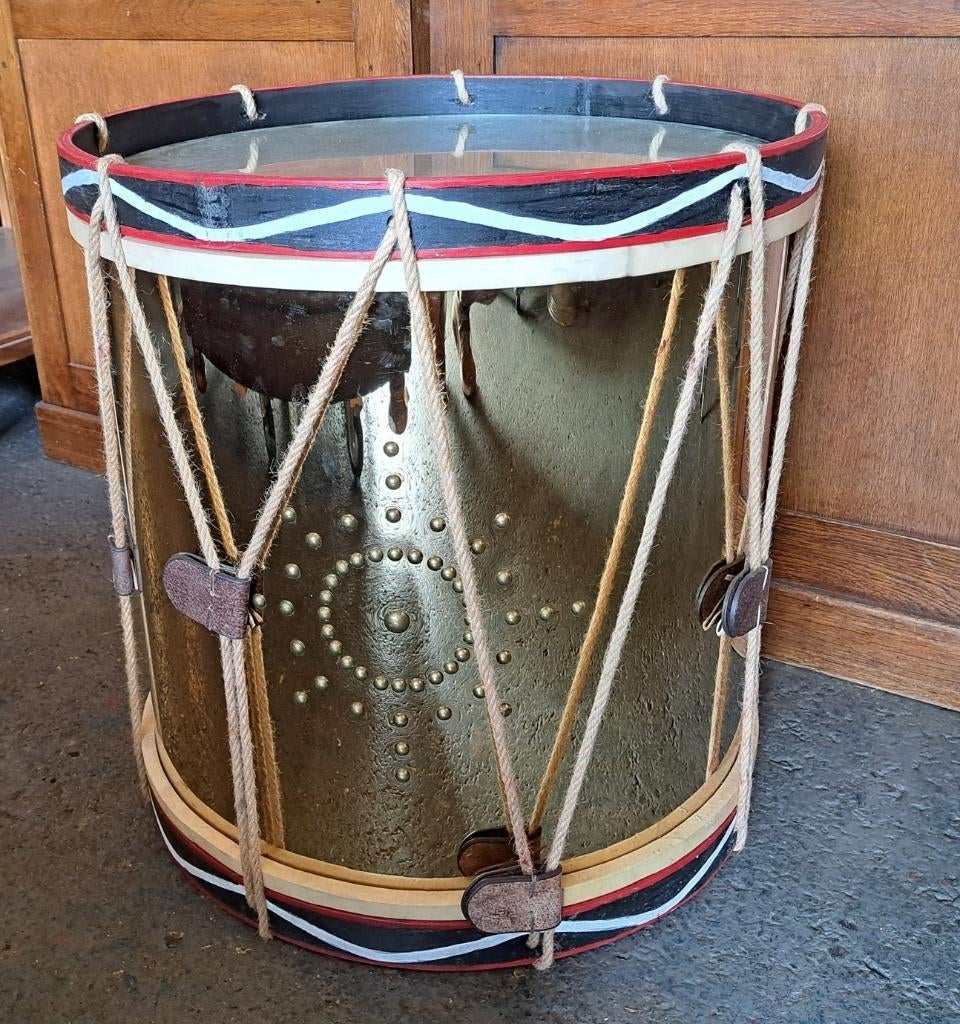 Unieke salontafel Fanfare trommel erg mooie en aparte tafel, Antiek en Kunst, Ophalen