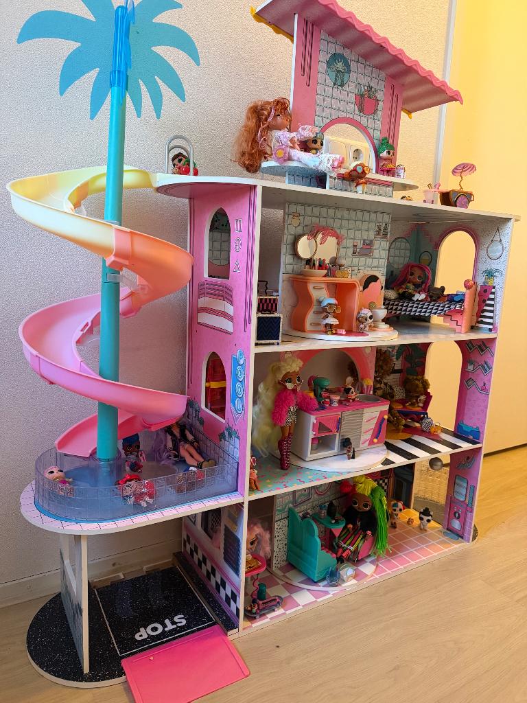 LOL Poppenhuis LOL Privé Jet & LOL Glamper, Ophalen, Zo goed als nieuw, Poppenhuis