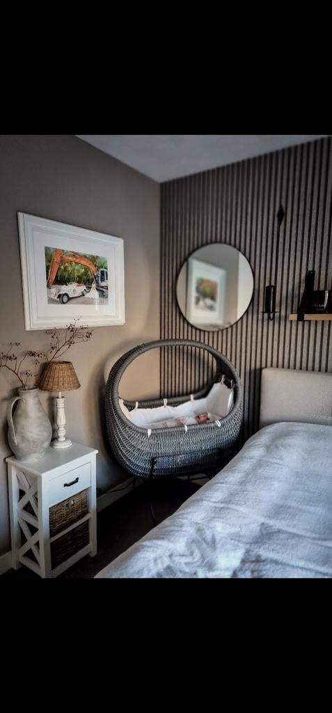 Celine wieg grijs met witte bekleding inclusief onderstel, Ophalen, Zo goed als nieuw, Wieg