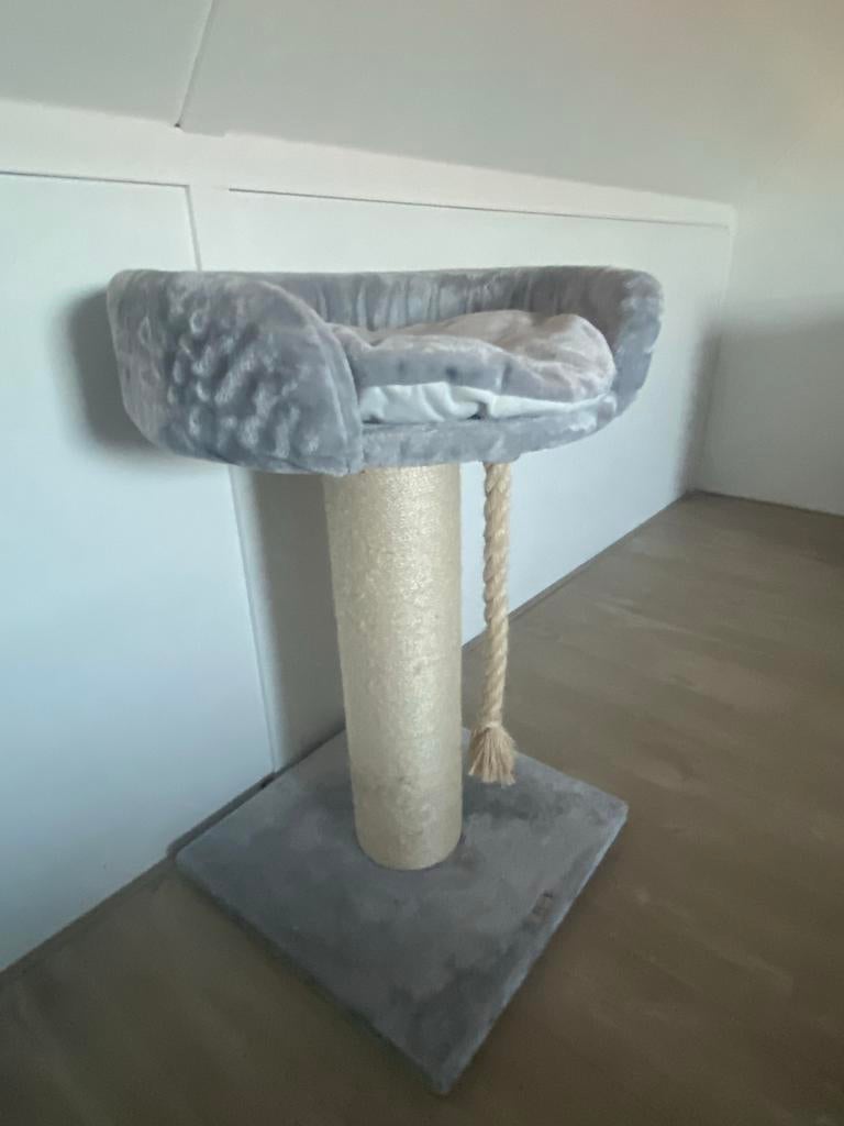 Krabpaal Chartreux (Lichtgrijs) van RHR QUALITY, Dieren en Toebehoren, Krabmeubelen, Ophalen, Zo goed als nieuw, Krabpaal