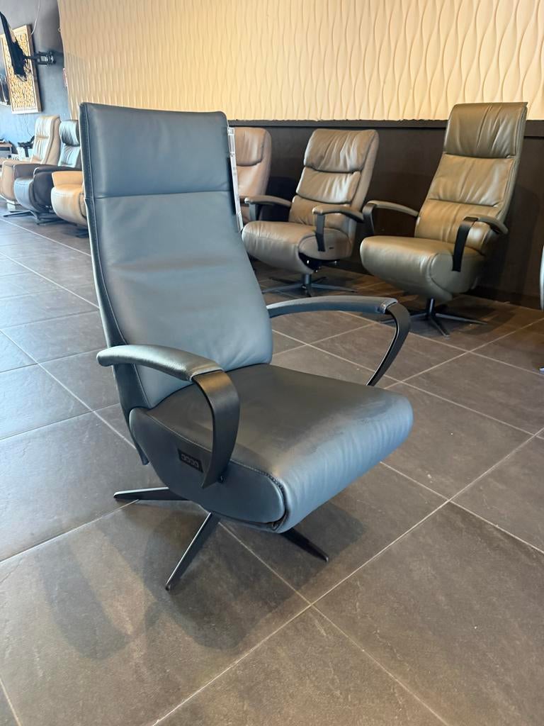 Relaxfauteuil de toekomst  twice 076 pro in leder, Nieuw, Leer, Ophalen of Verzenden, De toekomst