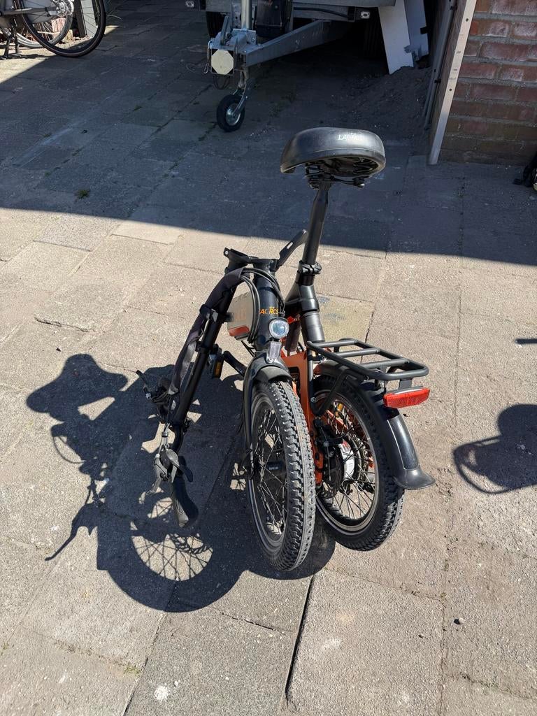 Opvouwbare elektrische fiets Lacros, Fietsen en Brommers, Fietsen | Vouwfietsen, Overige merken, 20 inch of meer, Gebruikt, Ophalen of Verzenden