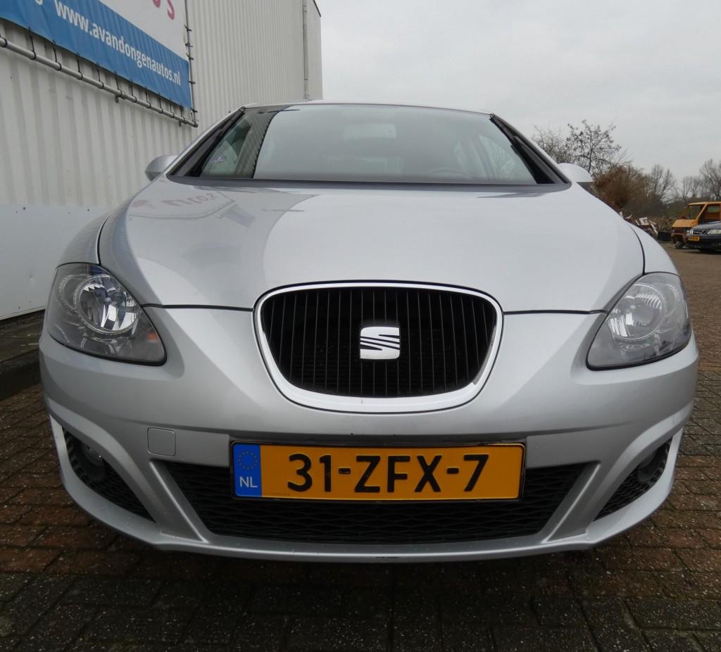 Seat LEON 1.2 TSI ECO.BNS COPA,Clima,Navi,Trhaak APK 5-1-27, Euro 5, 4 cilinders, Leon, Handgeschakeld