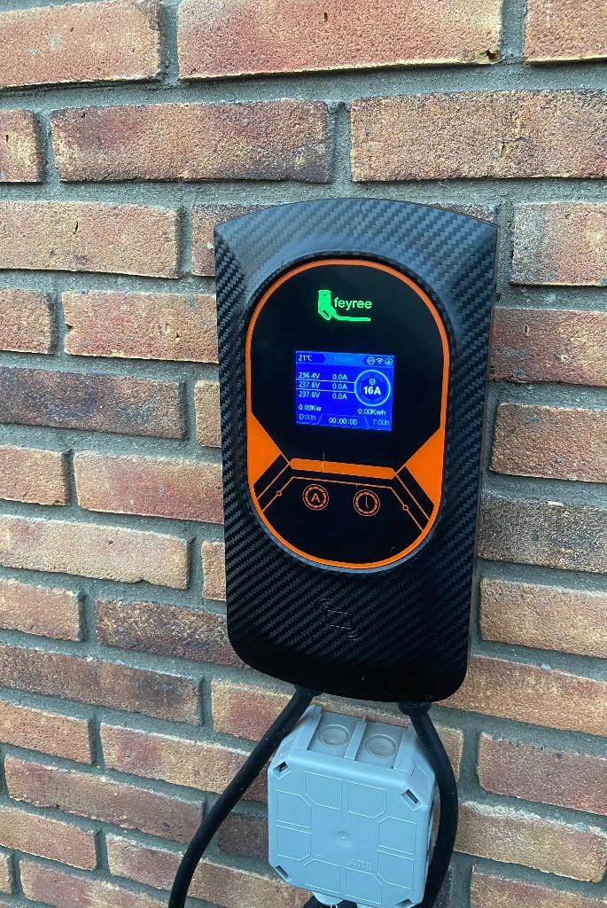 Feyree 11kW 3 fase lader met vaste 5 meter laadkabel type 2, Ophalen of Verzenden, Zo goed als nieuw, Laadpaal