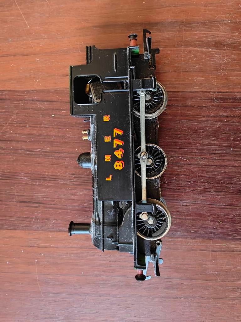 Triang Hornby LNER Locomotief 8477 - Gebruikt, Overige merken, Gebruikt, Ophalen of Verzenden, Analoog