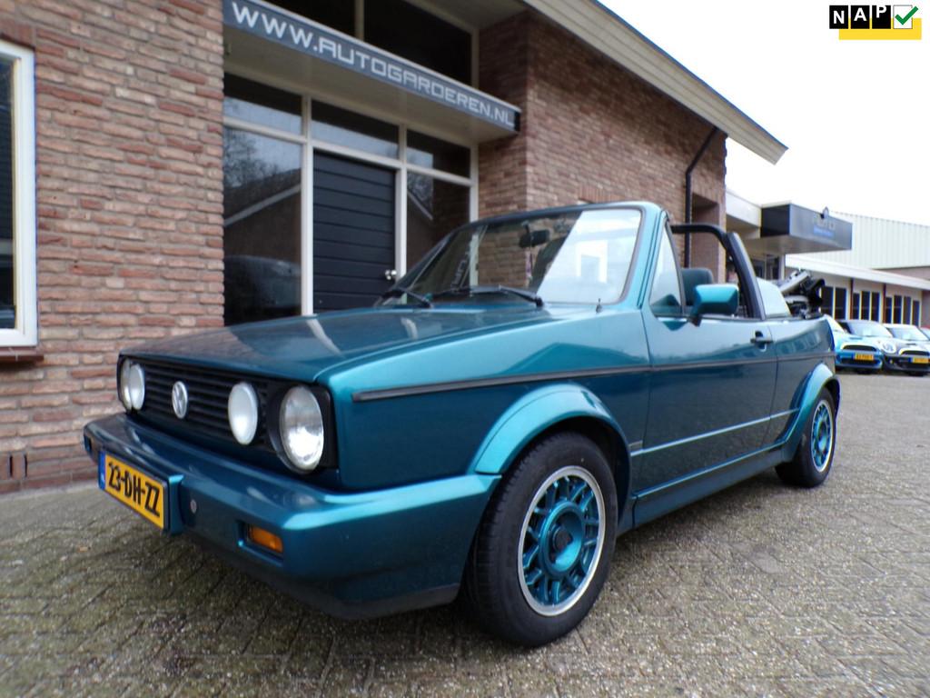 Volkswagen Golf Cabriolet 1.8, Voorwielaandrijving, Stof, 4 cilinders, Cabriolet