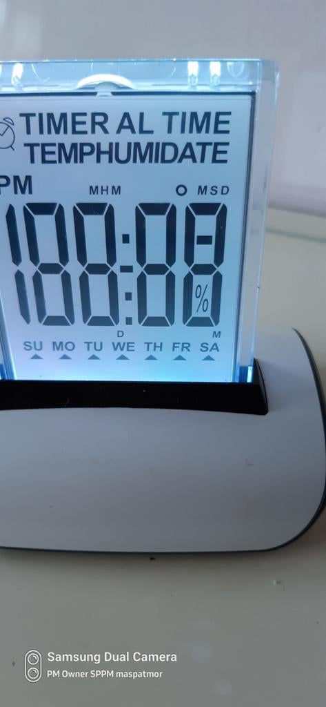 Digitale LCD klok., Ophalen of Verzenden, Nieuw, Kunststof, Overige thema's