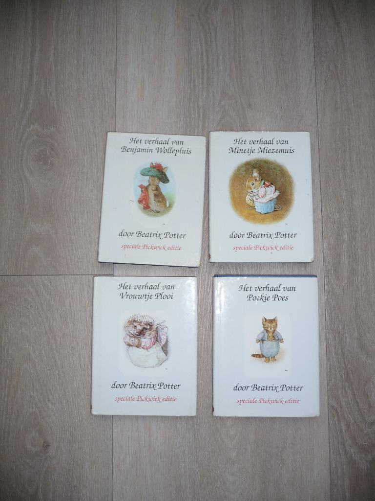 Beatrix Potter Pickwick uitgave, 4 boekjes, Beatrix Potter, Jongen of Meisje, Ophalen of Verzenden, Zo goed als nieuw