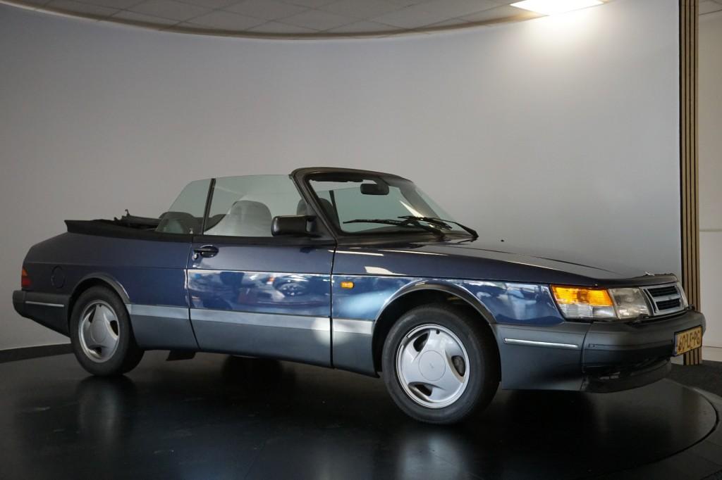 Saab 900 S 2.0, Voorwielaandrijving, 142 pk, 4 cilinders, Blauw