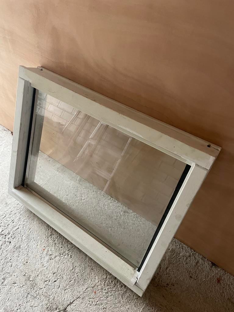 Houten raam met hr++ glas, Ophalen, Nieuw, Gevelraam of Ruit