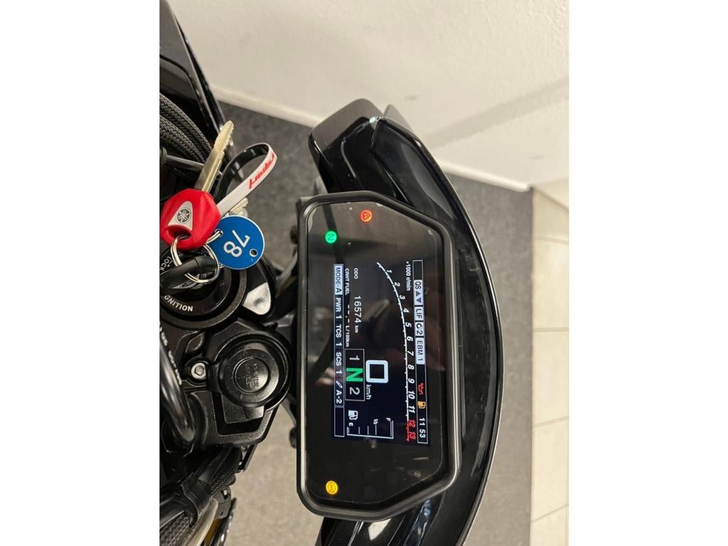 Yamaha MT 10 SP ABS (bj 2022) - foto 2
