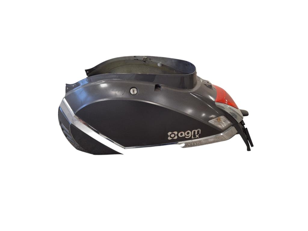 Achter kap kappen links rechts origineel AGM LX, Fietsen en Brommers, Brommeronderdelen | Scooters, AGM, Gebruikt, Ophalen of Verzenden