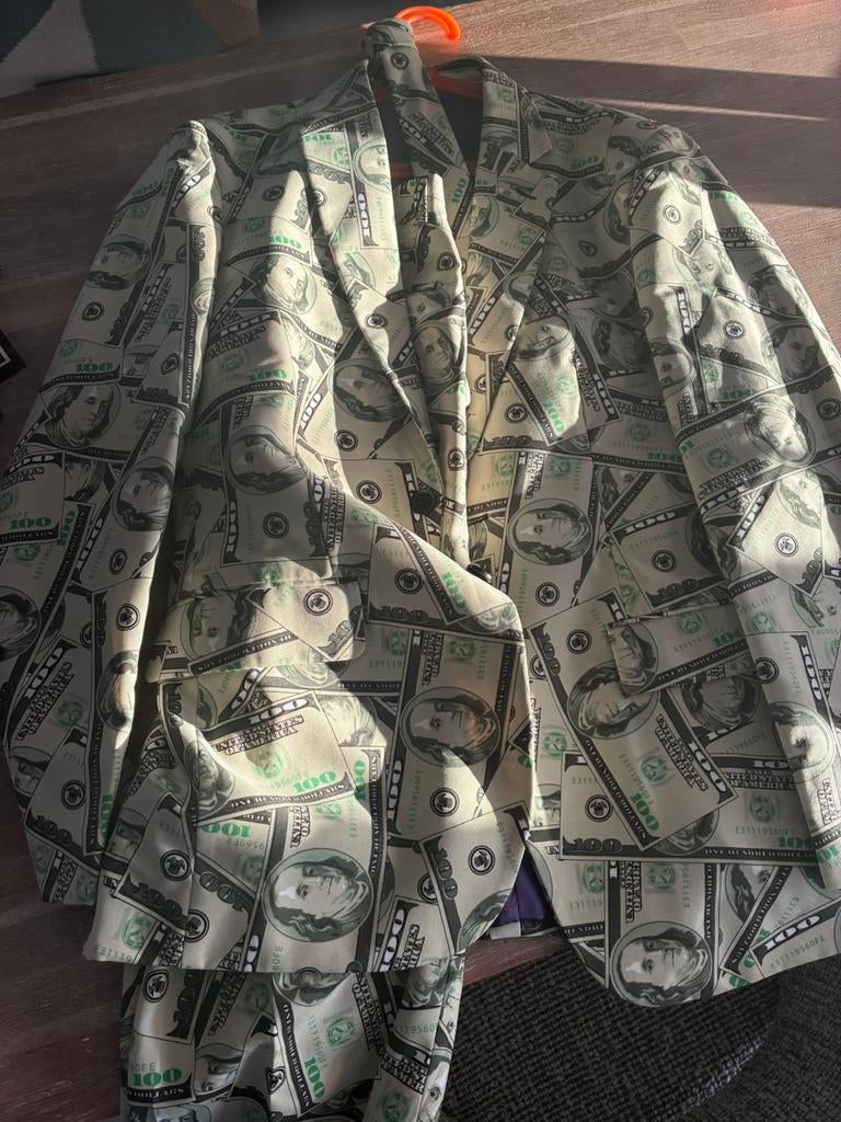 Dollar pak - Oppo suits, Hobby en Vrije tijd, Feestartikelen, Ophalen of Verzenden, Carnaval