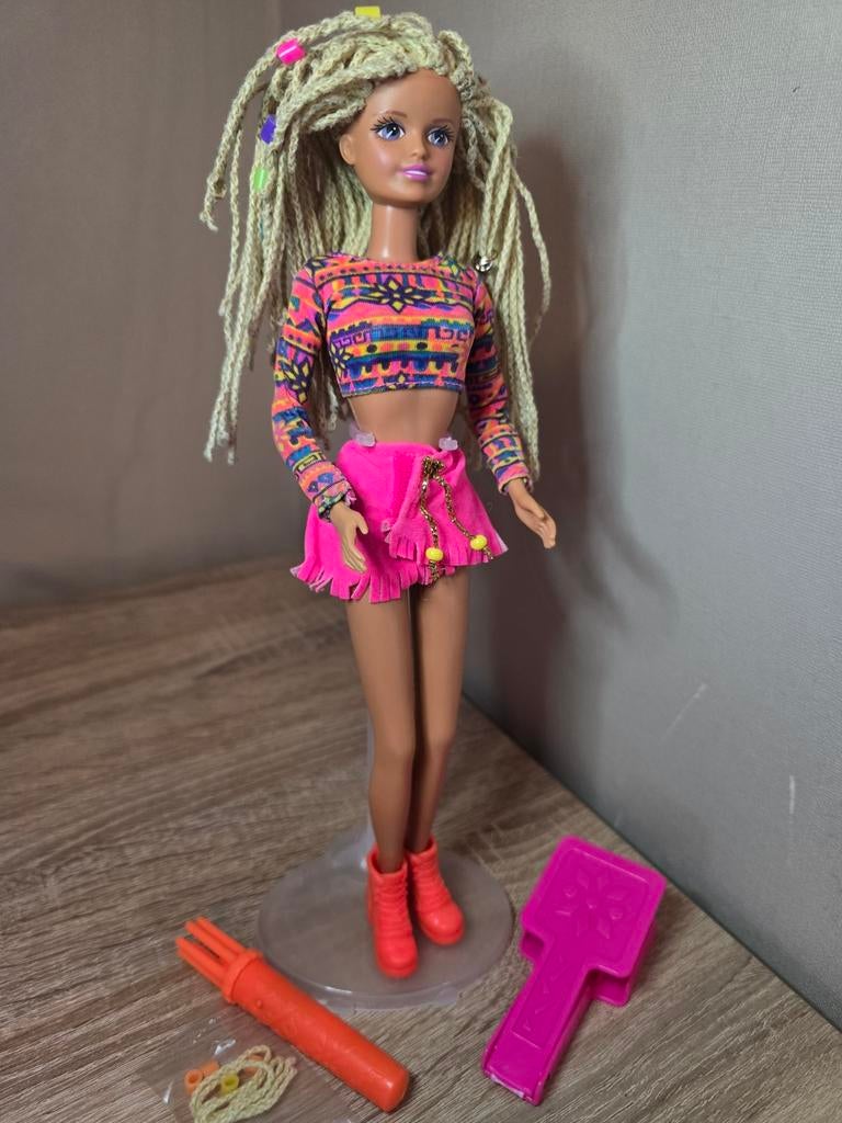 Barbie Sindy Crimp and Bead vintage Hasbro, Verzamelen, Ophalen of Verzenden, Gebruikt, Pop