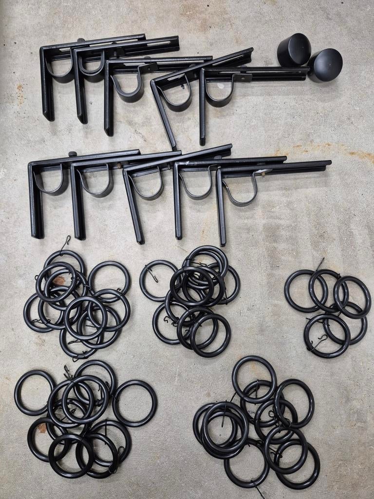 10 x betylig zwart en 45x  syrlig met haakje 38mm zwart ikea, Huis en Inrichting, Stoffering | Gordijnen en Lamellen, Ophalen of Verzenden