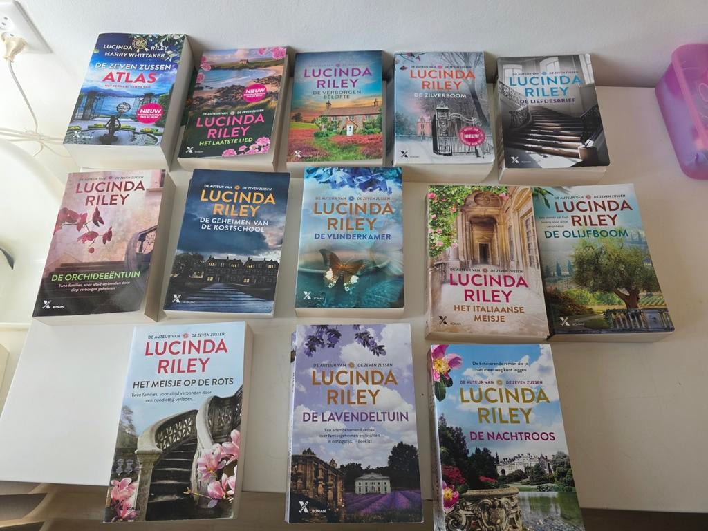 Lucinda Riley Boeken Collectie - Diverse Titels, Ophalen of Verzenden, Zo goed als nieuw, Lucinda Riley, Nederland