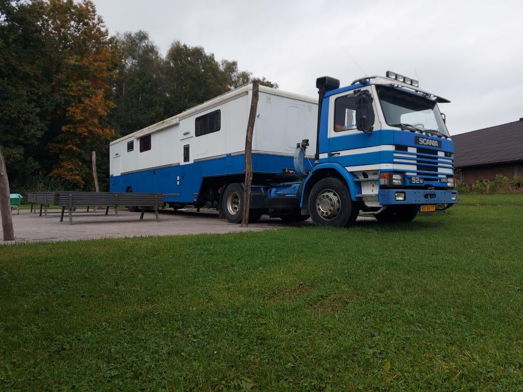 Scania expeditie truck camper tinyhouse oldtimer vrachtwagen, Buscamper of Camperbus, 10 meter en meer, Airbags, Particulier