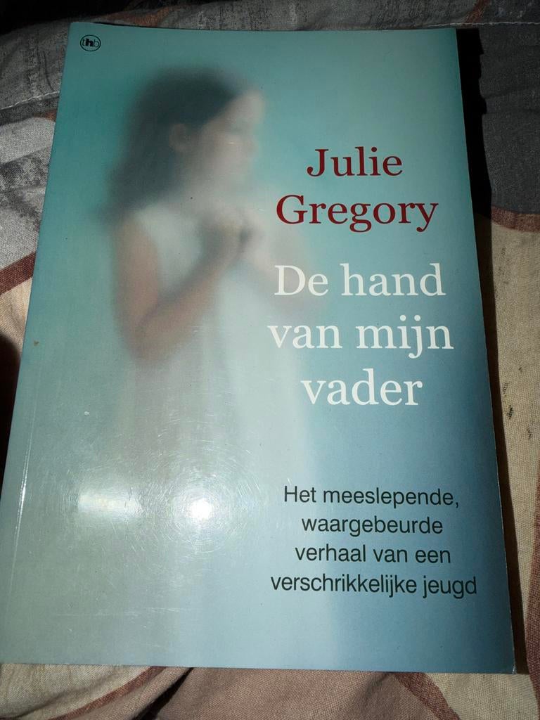 NK1.   J. Gregory - De hand van mijn vader, Boeken, Literatuur, Zo goed als nieuw, Ophalen of Verzenden
