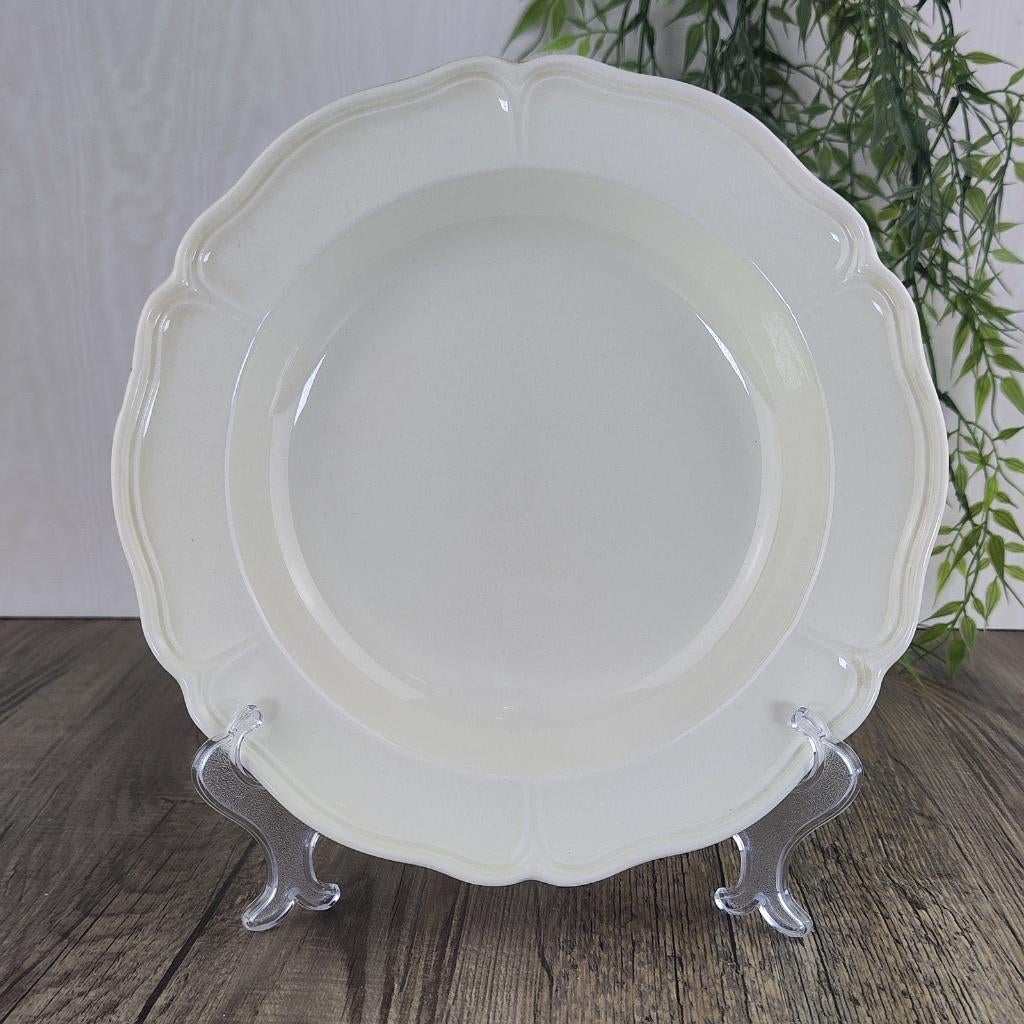 Wedgwood Queens Shape Diep Bord, Ophalen of Verzenden