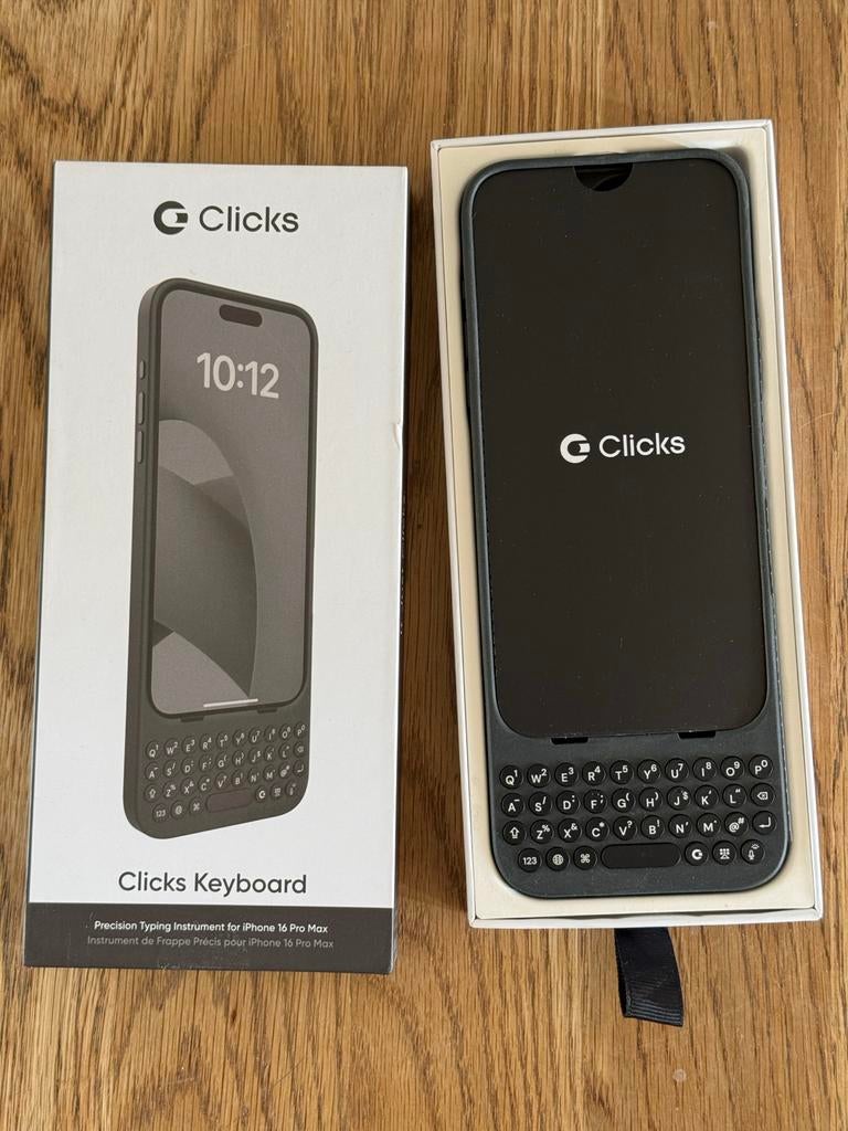 Clicks Keyboard Cover voor iPhone 16 Pro Max - Onyx, Ophalen of Verzenden, Zo goed als nieuw, Frontje of Cover