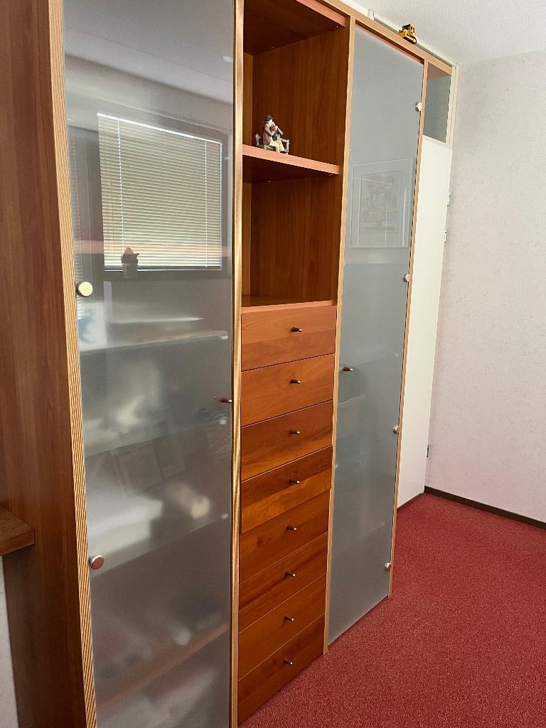 Vitrinekast gratis ophalen, Ophalen, Gebruikt, 200 cm of meer, Kersenhout