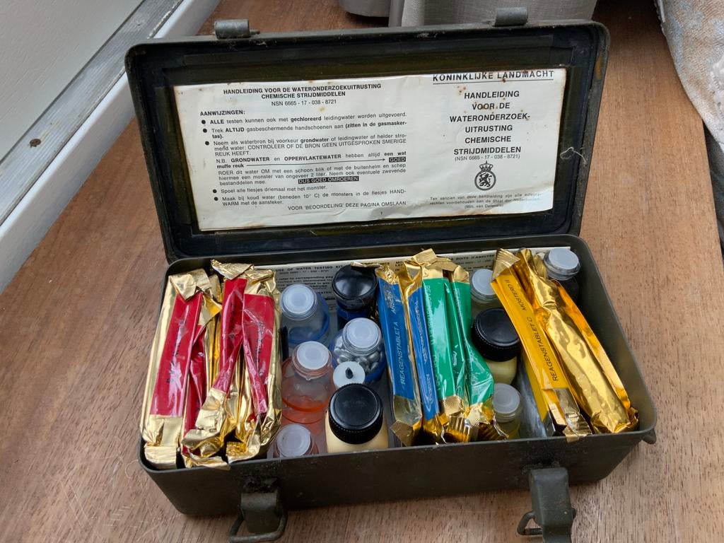 Militair Veld Onderzoekslab Water Chemische Strijdmiddelen, Ophalen of Verzenden