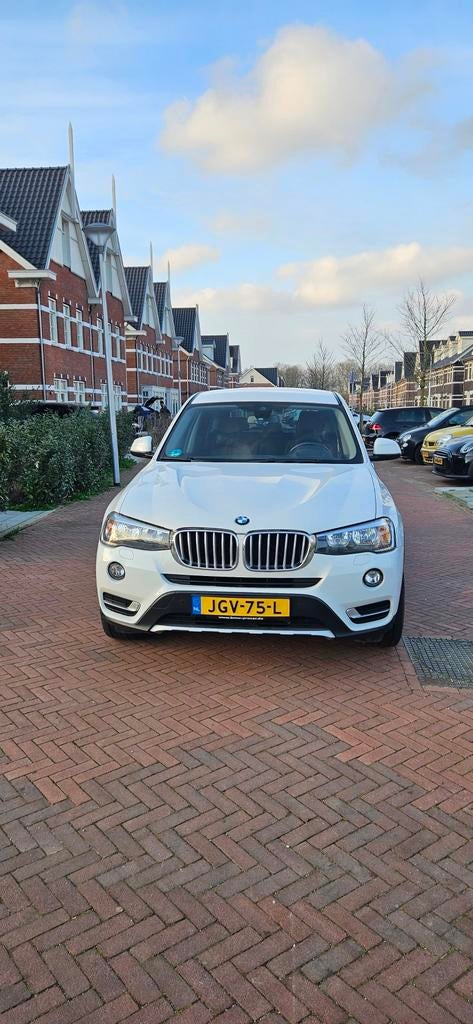 BMW X3 20I Xdrive Aut8 2017 Wit, Auto's, BMW, Particulier, X3, 4x4, ABS, Achteruitrijcamera, Adaptive Cruise Control, Airbags