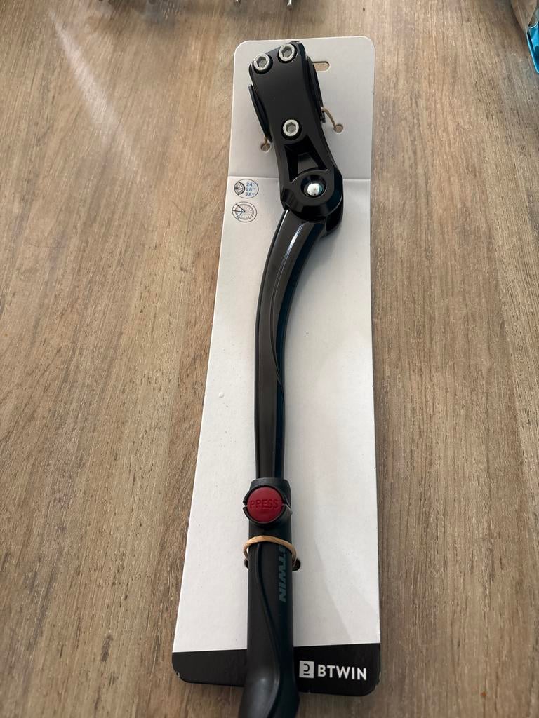 Nieuwe fietsstandaard voor 24, 26 en 28 inch fietsen, Ophalen of Verzenden, Nieuw