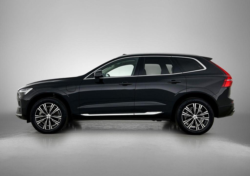 Volvo XC60 2.0 Recharge T8 AWD Inscription 391PK | Elektrisc, Gebruikt, Euro 6, 138 €/maand, Zwart