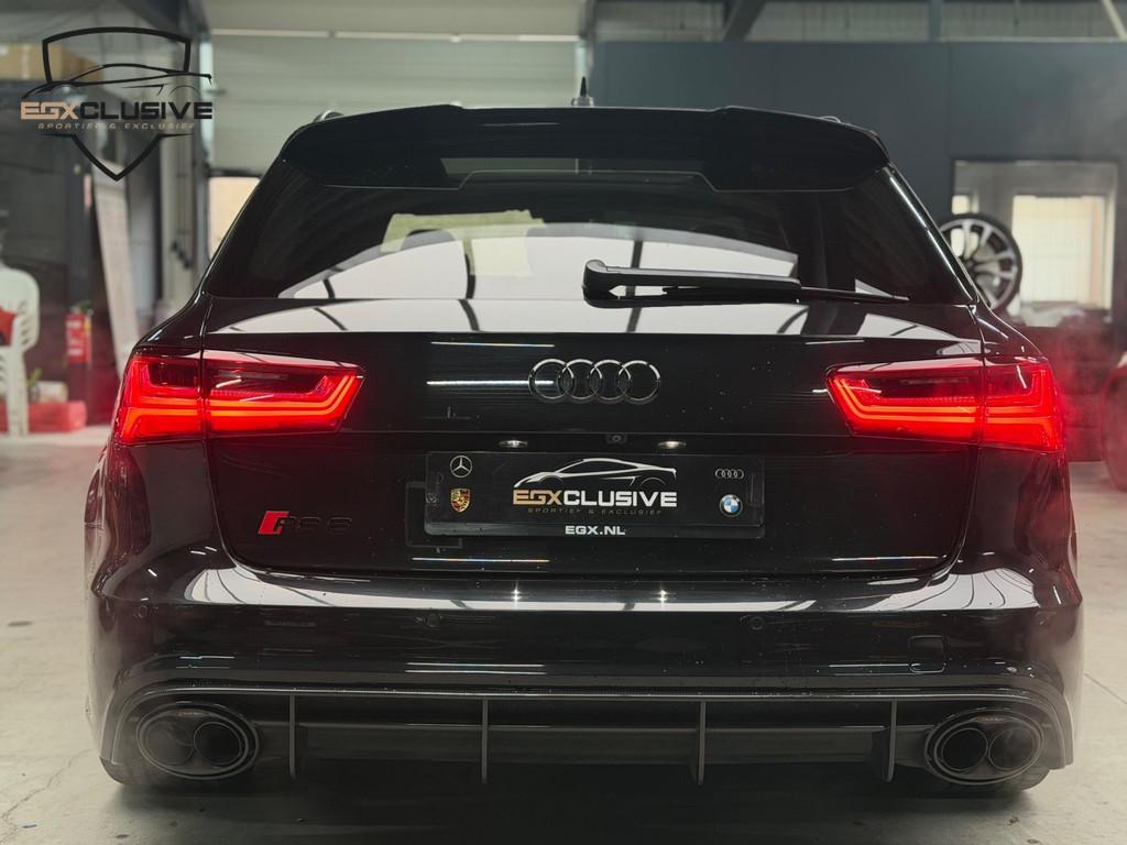Audi RS6 4.0 TFSI Quattro Performance AKRAPOVIC / CERAMIC /, Auto's, Automaat, Gebruikt, Geïmporteerd, 3993 cc