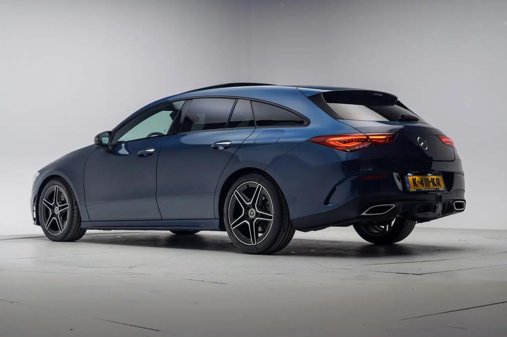 Mercedes-Benz CLA-Klasse Shooting Brake 200 163pk AMG Night, Auto's, Automaat, CLA, Gebruikt, 4 cilinders