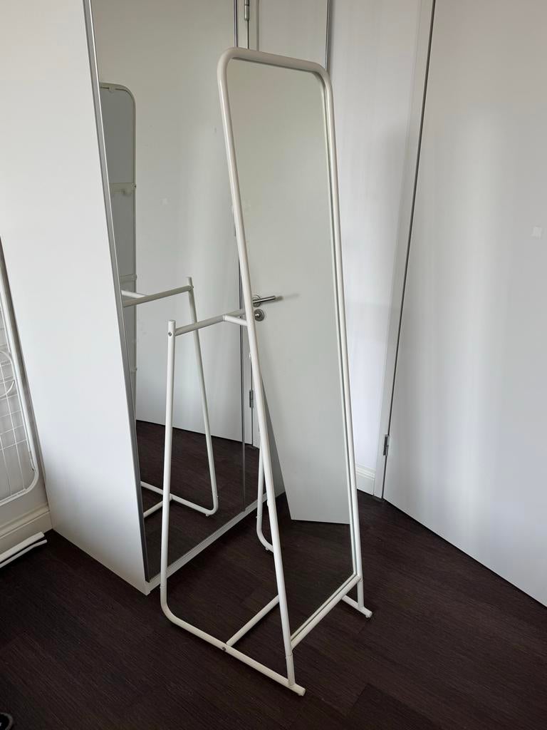 IKEA standing mirror white, Ophalen, Minder dan 50 cm, Gebruikt, 150 tot 200 cm