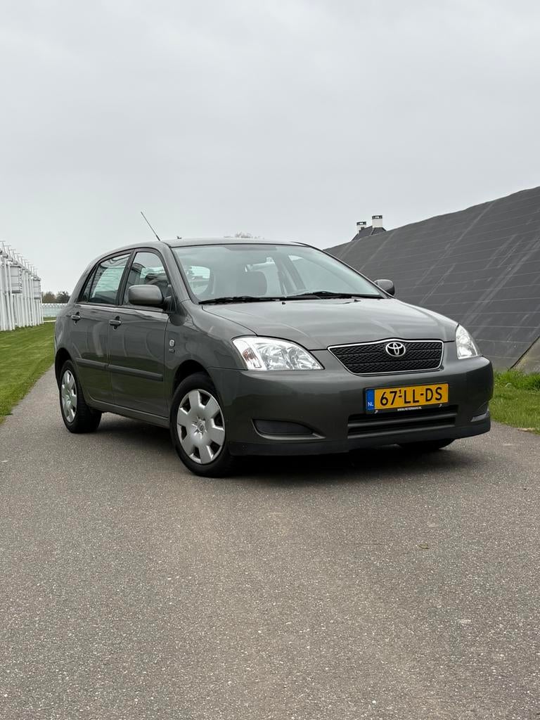 Toyota Corolla 2003 - NAP - Airco - Trekhaak, Auto's, Toyota, Particulier, Corolla, Benzine, C, Hatchback, Handgeschakeld, Origineel Nederlands