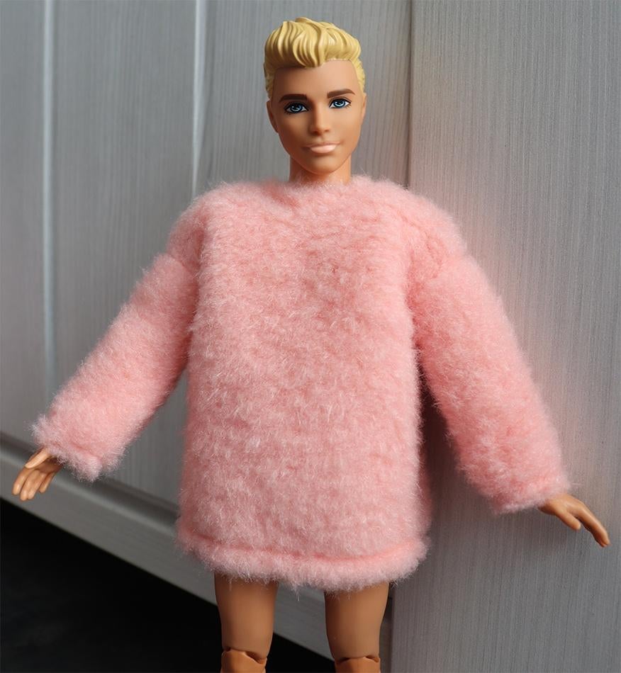 Barbie kleding nieuw - Warme trui voor Ken - zalm roze, Ophalen of Verzenden, Nieuw, Barbie