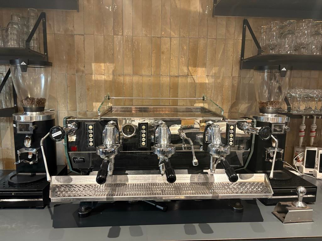 Kees van der Westen espressomachine met voetpomp, Gebruikt, Espresso apparaat, Koffiebonen, Ophalen