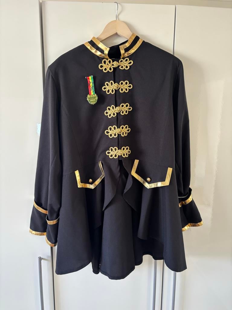 Dames carnavalsjas zwart goud maat 50, Carnaval, Maat 46/48 (XL) of groter, Ophalen of Verzenden, Kleding