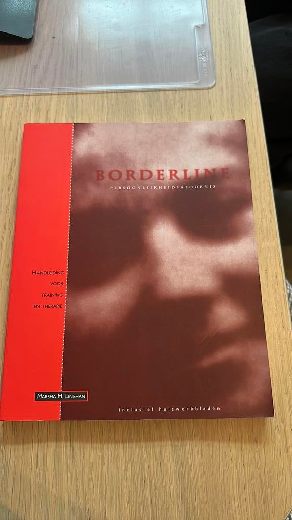 M.M. Linehan - Borderline persoonlijkheidsstoornis, Boeken, Ophalen of Verzenden, Zo goed als nieuw, M.M. Linehan