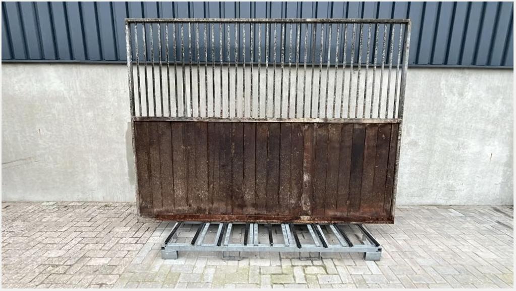 Tussenwand | 3000 x 2250 | Gebruikt, Weidegang, 4 paarden of pony's of meer