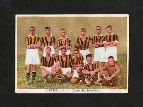 Voetbalplaatje Vitesse Arnhem Jaren 20/30., Ophalen of Verzenden, Zo goed als nieuw