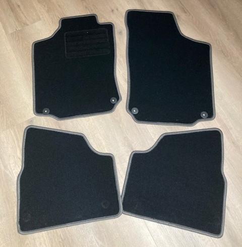 Mattenset voor een Opel Corsa type C, Info@schoenek.de, Opel, Nieuw, Ophalen of Verzenden