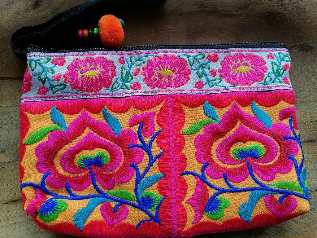 Nieuwe handgemaakte etnische Hmong etui of clutch, Ophalen of Verzenden, Nieuw
