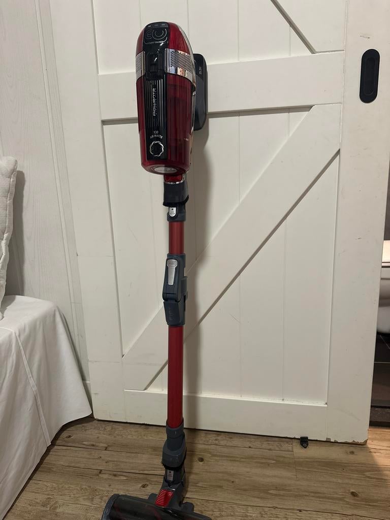 Rowenta steelstofzuiger 130 Air Watts, Ophalen, Gebruikt, Stofzuiger, Minder dan 1200 watt