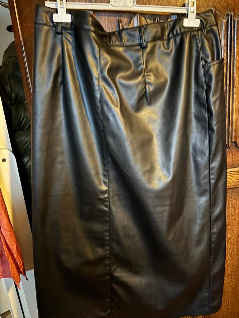 Leatherlook rok (48), Kleding | Dames, Rokken, Zwart, Maat 46/48 (XL) of groter, Ophalen of Verzenden, Zo goed als nieuw