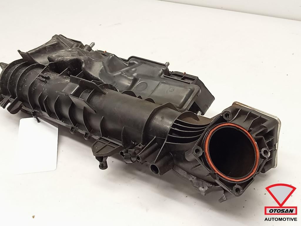 Mercedes C Klasse W204 Inlaatspruitstuk A2700900737, Auto-onderdelen, Gebruikt, Mercedes-Benz AG, Mercedes-Benz, Ophalen of Verzenden