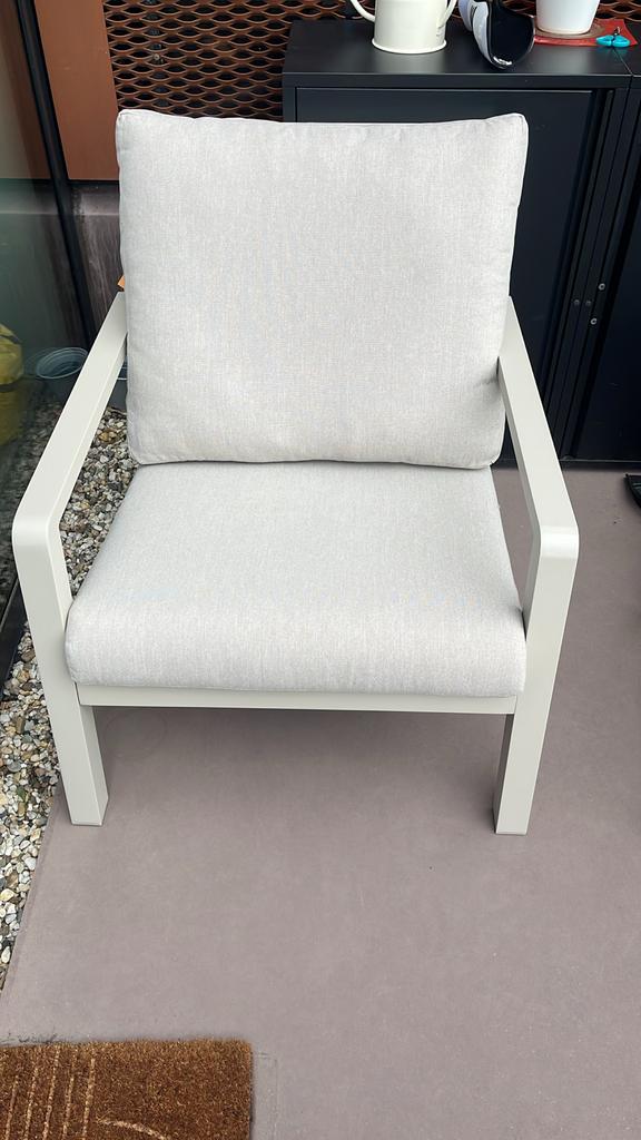 Twee nieuwe buiten lounge stoelen in doos, Ophalen of Verzenden, Nieuw, Metaal