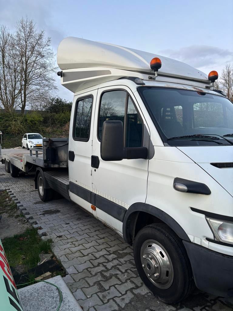 Iveco Daily 35/40/50-C11/13/15T/DT 2005, Auto's, Bestelauto's, 4 cilinders, Iveco, Wit, Origineel Nederlands