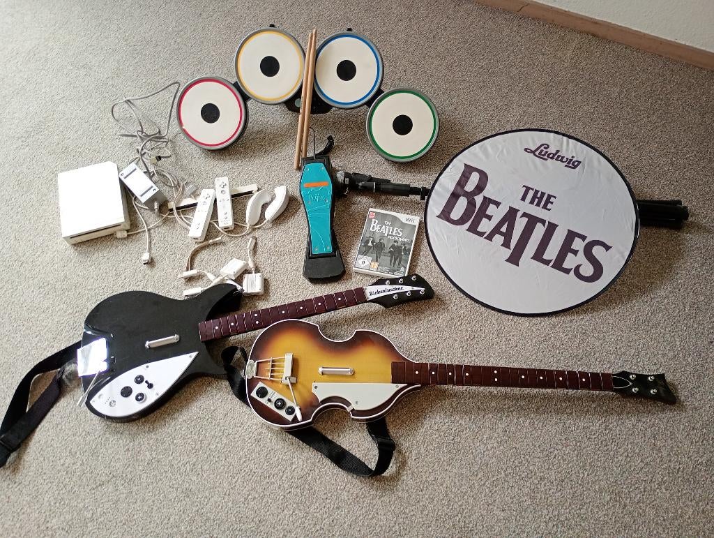 Rock Band The Beatles ZEER COMPLEET, Ophalen, Gebruikt